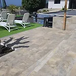 Cactus Tenerife Sud Piscine Chauffee 10 Personnes * 아데제